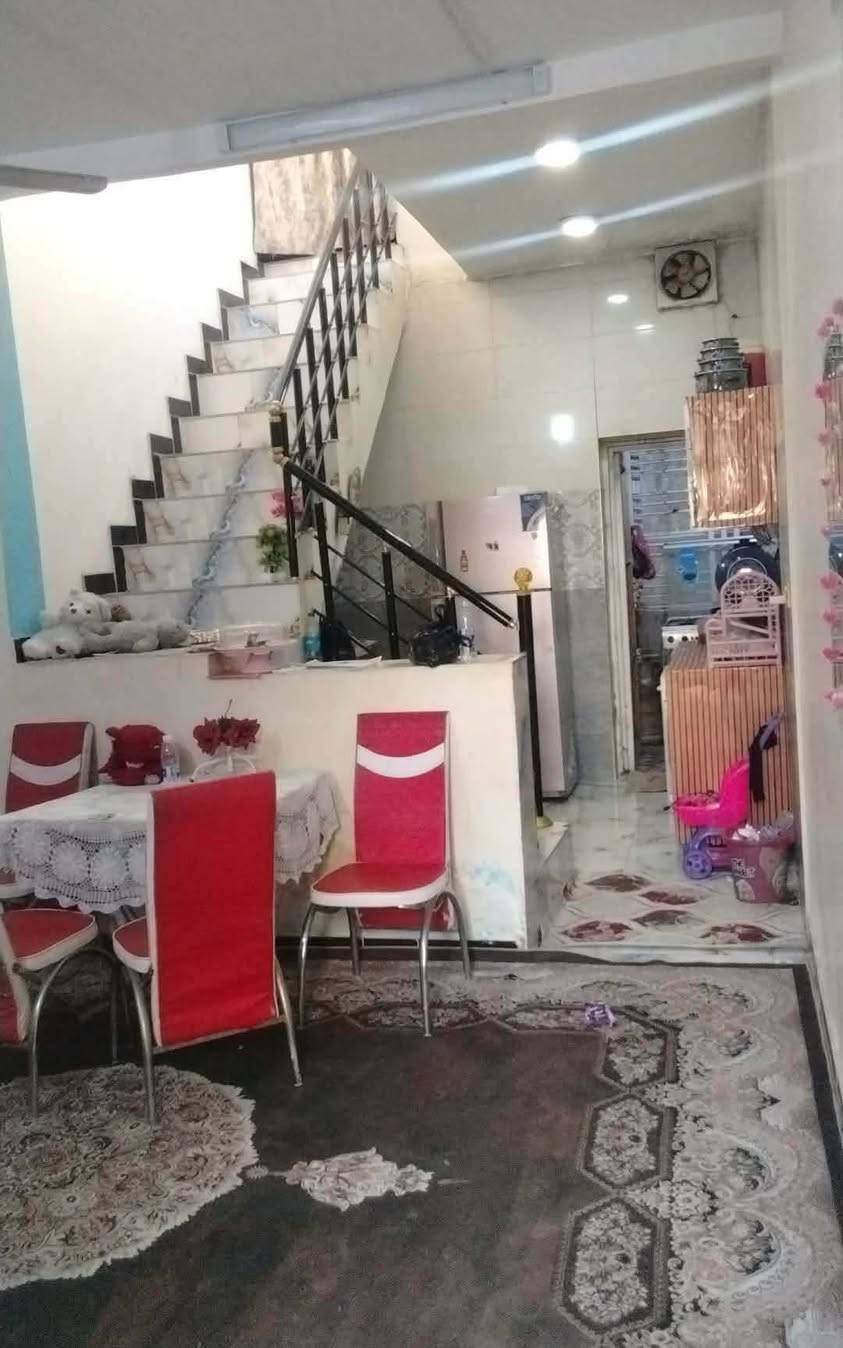 للبيع 👇👇👇

دار زراعي مناسب 
100م
طابق واحد جديد
قرب ساحه التوديع قريب ع الشارع العام
يحتوي ع غرفة النوم وصالة واستقبال ومطبخ 
👈#السعر-41 مليون 
للاستفسار مراسلة الصفحة أو الاتصال على 
***********
***********
مكتب أملأك للعقار العروبة شارع المتحف قرب النهر 
@إشارة
