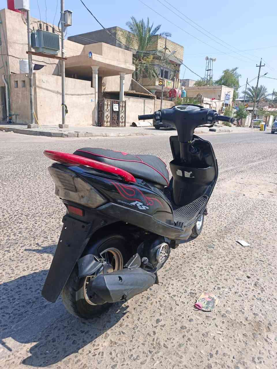سلام عليكم ماكس للبيع مفتوحه شغاله من طول لطول دراجه شلعه ومعدل حلوه جاهزه سعر 550وبيه مجال رقم***********
