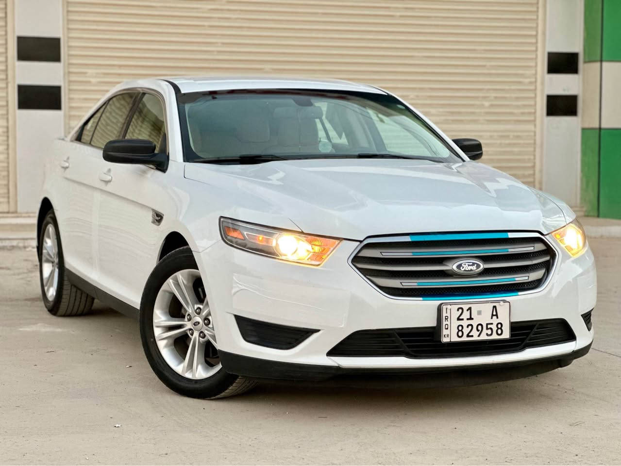 سلام عليكم 
للبيع 
نوع سيارة /فورد تورس اخت زيرو 
موديل /2014
ماشية /60كيلو متر 
سيارة خليجية صفر نيفا مكفولة كفالة عامة من دعامية للدعامية  ويا 3 مفاتيح 
العنوان /ديالى خانقين 
الاستفسار ع رقم 
*********** خناقين, ديالى
