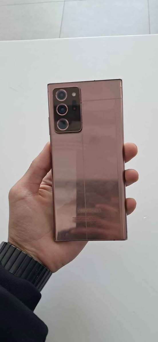 تبدل ب جهاز Samsung Note 20 ultra   256g 16 ram 120ram pupg  وتر بروف  بالعلبه و الشاحن الأصلي زيرو ضريبه خطين +e sim.  الجهاز في خربوش في الظهر بسيط جدا و الكاميرا الخلفيه عايزه تتنظف علي خفيف بس مش محتاجه وتر بروف علبه و شاحن و سماعه + مبايعه او ممكن بدل ب ايفون  ضريبه / تخط.. للتواصل 01109244747 مركز الجيزه, الجيزة


**إذا كنت صاحب هذا الإعلان وتريد حذفه لأي سبب، رجاءا أرسل رسالة إلى الدعم الفني**
