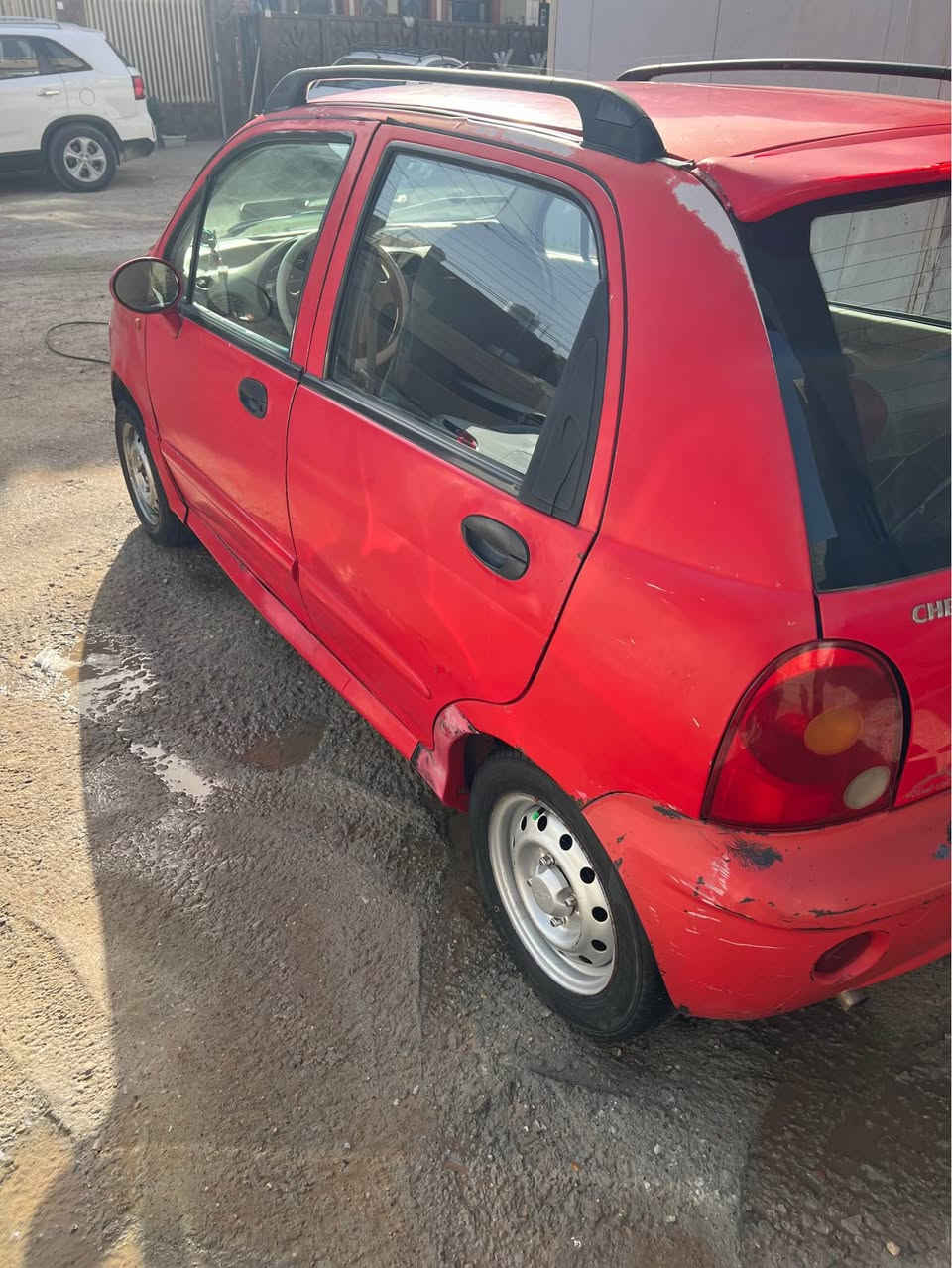 كيو كيو موديل 2012كير محور عادي حداديتها كلها جديدة
تايراتها جدد بدون خياس وصورها كدامك 25وبيها مجال للشراي /للاستفسار *********** او *********** موجود واتساب ب اسيا بغداد, العراق
