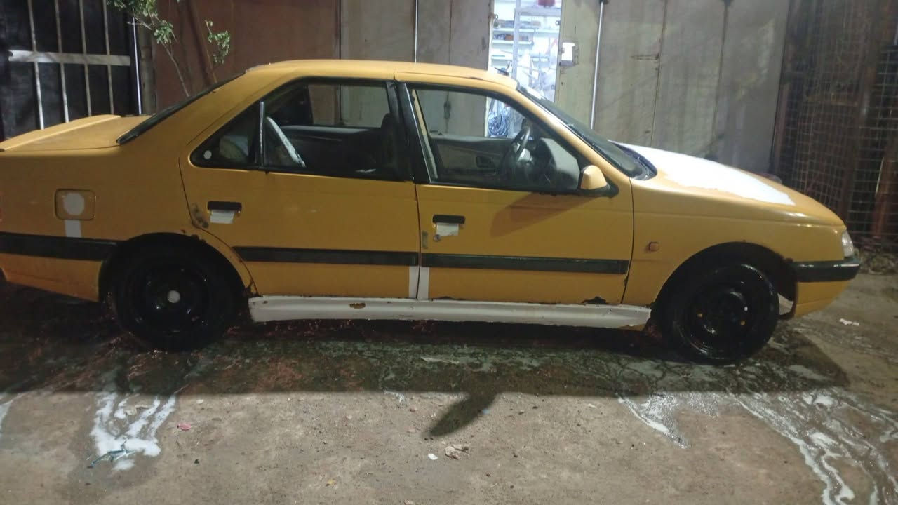 بيجو بارص سنويه ل2027بدي نظيف محرك وكير نظيفات 
السعر 20 رقم الهاتف ***********
