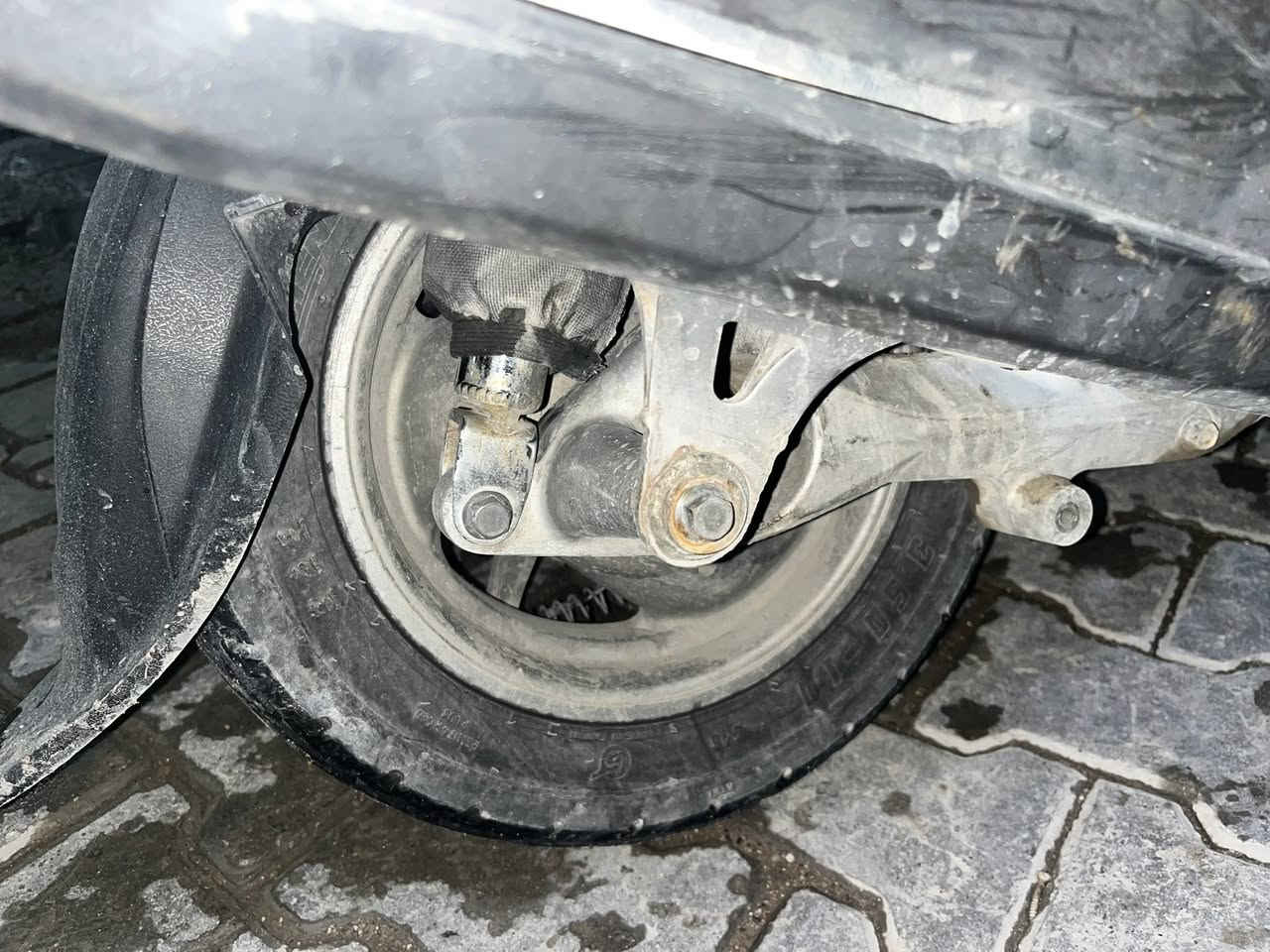 صالنصه ثعلب كعده بلاديه ام الحساس واقيه مضلعه صجميه ستيل قطره لحيم مابيها سعر 130 وبيها مجال رقم***********
