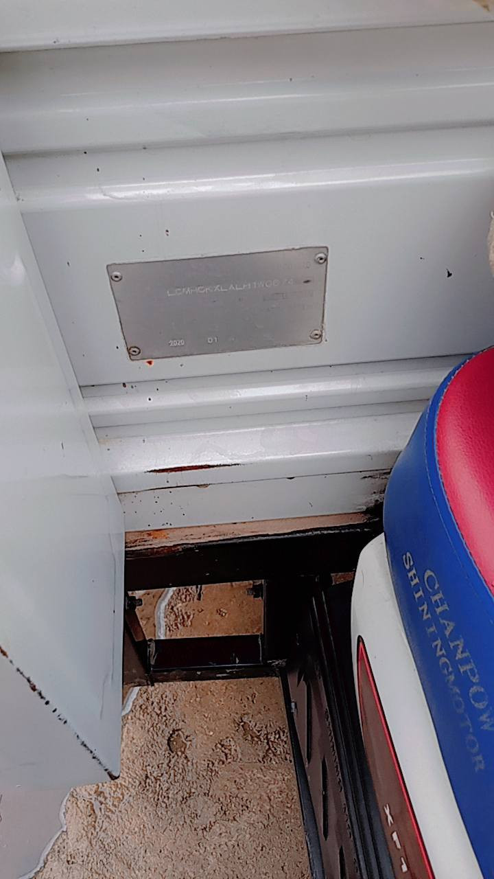 ستوته للبيع شاخوان فحل عالي موديل 20 ستوته جاهزه ركبه شرط اي عيب ما بيها كهربائياته بلايت بيها ستوته حلوه محرك شرط السعر مليون 375 وبيها مجال بسيط الشراي يتصل على الرقم ***********
