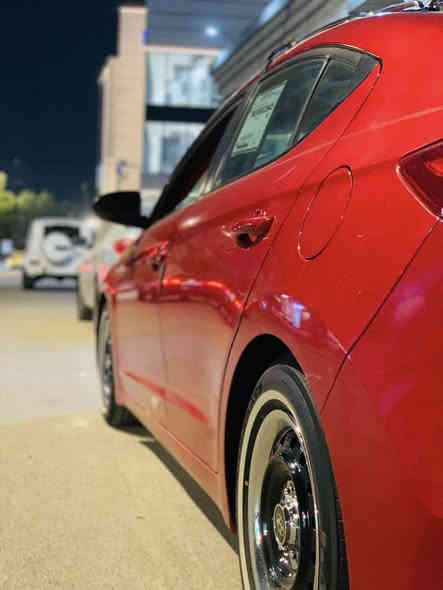 سلام عليكم انترا ٢٠١٨ امريكي حادثة باب خلفي مبدل نفس الون اصلي ورة الصدر مع دعاميات صبغ شبر من دوسة صبغ واشر قبق ولفات مبدل فقط سيارة حلوة على ايدي سعر ١٣٠ تليفون ***********
