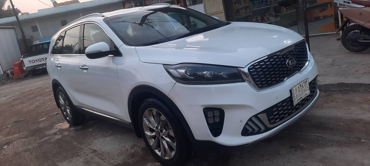 للبيع سورنتو 2020 خليجي 

 

محرك 6 سلندر مكفول كير مكفول 

ماشيه 118

شاشه جبيره

بصمة تشغيل وابواب 

صندوق كهربائي 

نظام ترحيب بالابواب 

كاميرا خلفيه

بردات خلفية بلادي  

حساس امامي خلفي 

تحكمات ستيرن

7 راكب 

وبقية المواصفات معروفه بالسورنتو 

السيارة جديدة  وبدون نقص جاهزة ومال جناي سونار موجوده داخل منشور موضح شنو بيها سيارة مكفوله من صبغ 

السعر 257 وبيها مجال 

مكان السيارة بابل 

***********
