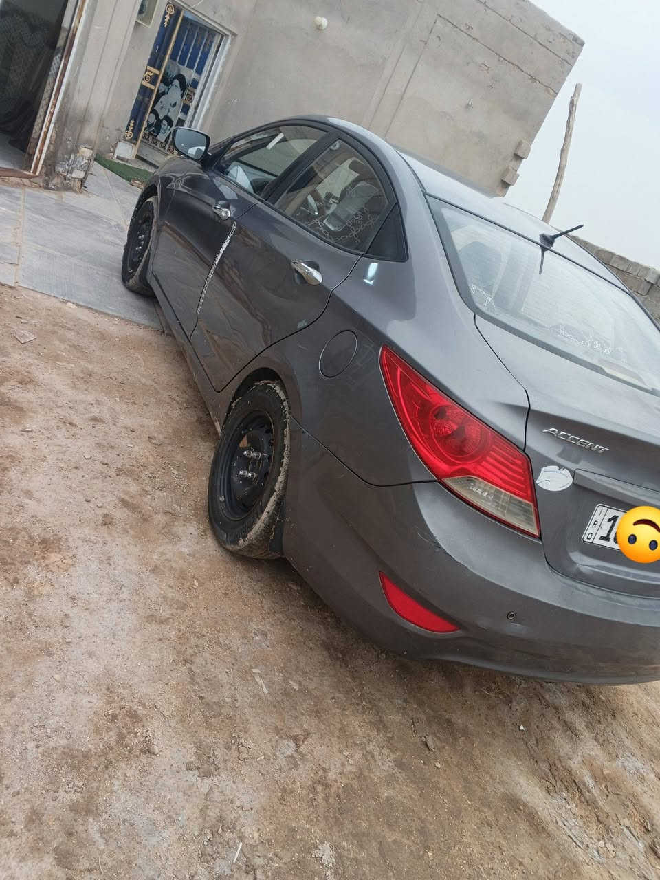 للبيع 
اكسنت موديل 2017
رقم قادسيه نكليزي سنويه لل29
سياره خليجي كفاله من ضربه وتبديل وصبغ 
بيه بس شخوط بسيطه وبرد شي قليل
سياره جاهزه مكينه وكير وكهربائيات
 سياره شركه بعده 
دواخله حلوهه جديده
سعره 95وبيه مجال بسيط
مكان ديوانية اي استفسار انتصل او خاص
***********
***********
