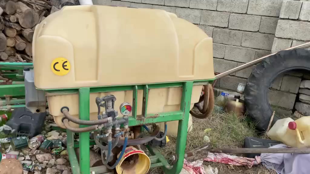 بۆفرۆشتن بەشەرتی هەموو شتێ هیچی نەشکاوە شوێن شارەزور بۆ سعر تەلەفون بکەن ***********
