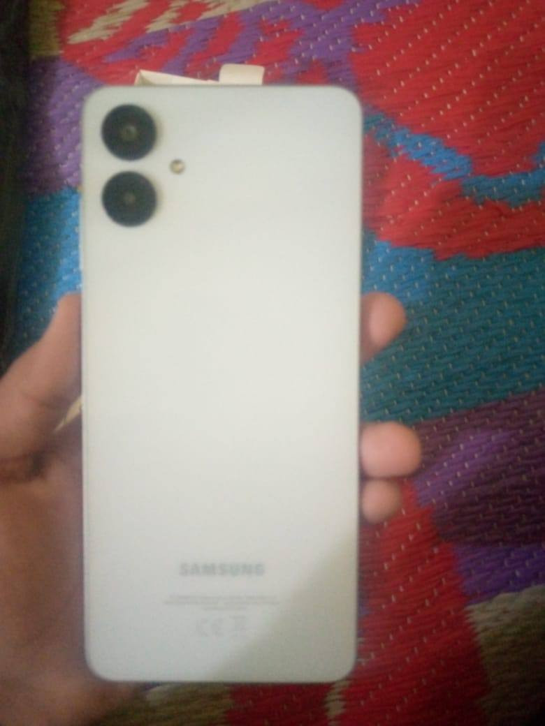 السلام عليكم 

جهاز للبيع A06 ذاكره 64 عشوائي8
 

بطاريه 100 جهاز استخدام قليل 

ويا كارتونه 

سبب البيع. محتاج وأريد ابيعه 

السعر 175وبي مجال


**إذا كنت صاحب هذا الإعلان وتريد حذفه لأي سبب، رجاءا أرسل رسالة إلى الدعم الفني**