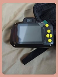 كامره • للبيع • سوم