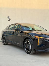 يا الله  كي فور 2025 k4  بعدها زيرو  بدون ايرباك بوضع الوكالة  محرك : ...