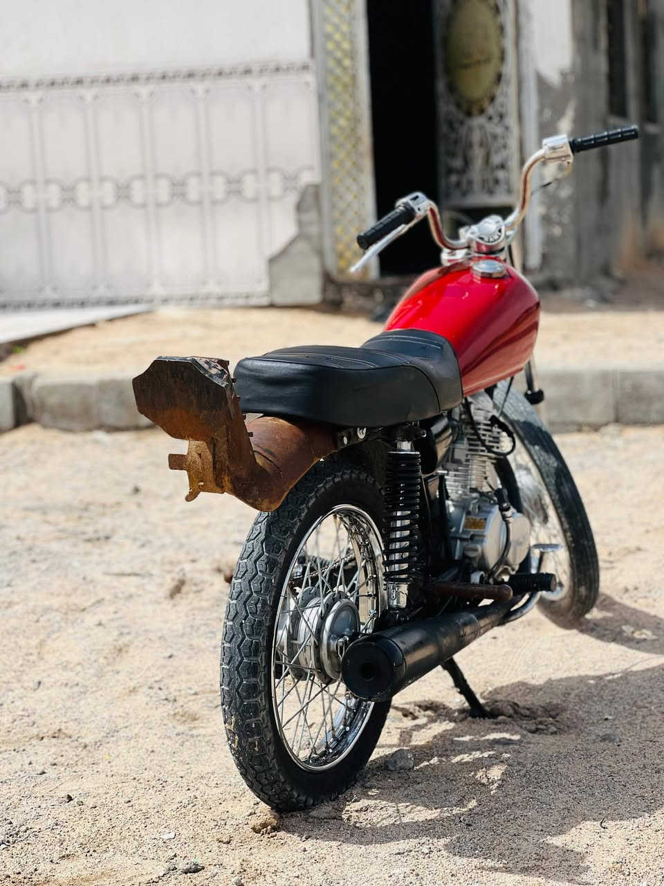 سلام عليكم دراجه للبيع إيراني نامه شلامجه مكينه ما مفتوحا موديل 24 دراجه عوزها تجفيت بيها دخانه دراجه كفاله من شرقه أدوات سعر 475 بيها مجال قليل دراجه غراض كله جديد مكاني بصره عله طريق سفوان يم نجمي رقم تواصل ***********
