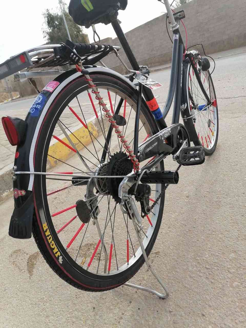 سلام عليكم بايسكل للبيع حجم 26 ياباني كير 6 نمر ولكير لبلادي مالته شمانو وبريكات امامي وخلفي بل مكان وشديتله تاير وجوب خلفي ما صارله يومين والوياله عدله ميل يعني كامل من كلشي ربع مناقصه سعره من الاخير مال بيع 115 مكاني القائم حصيبه لي يفيده يتفضل خاص


**إذا كنت صاحب هذا الإعلان وتريد حذفه لأي سبب، رجاءا أرسل رسالة إلى الدعم الفني**