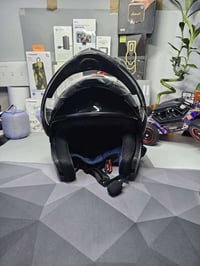 أغراض شخصية • معلومات قليلة