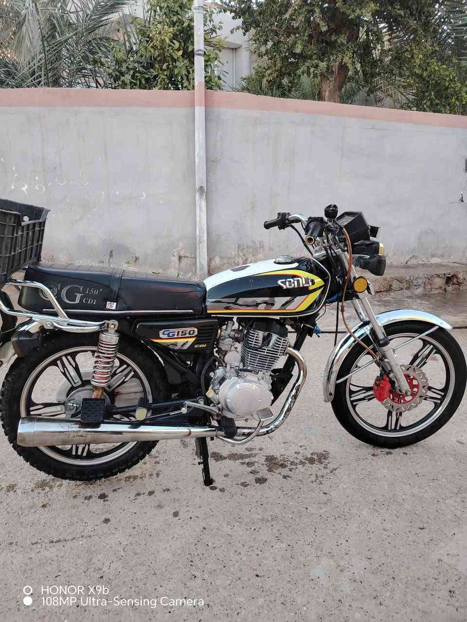 السلام وعليكم
دراجه سيفان موديل 2023 محرك مفتوح بوشه وكور بس دراجه خير من الله شلعه ومعدل اوراق كرتونيه السعر 500 وبيها مجال قليل المكان ديالى تقاطع القدس الهاشميه اتصل وادلل ***********
