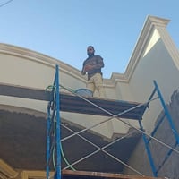 لباخ متفرغ درجه اولي جميع انواع اللبخ الاسمنتي خشن ناعم تشميع طلس فوم ...
