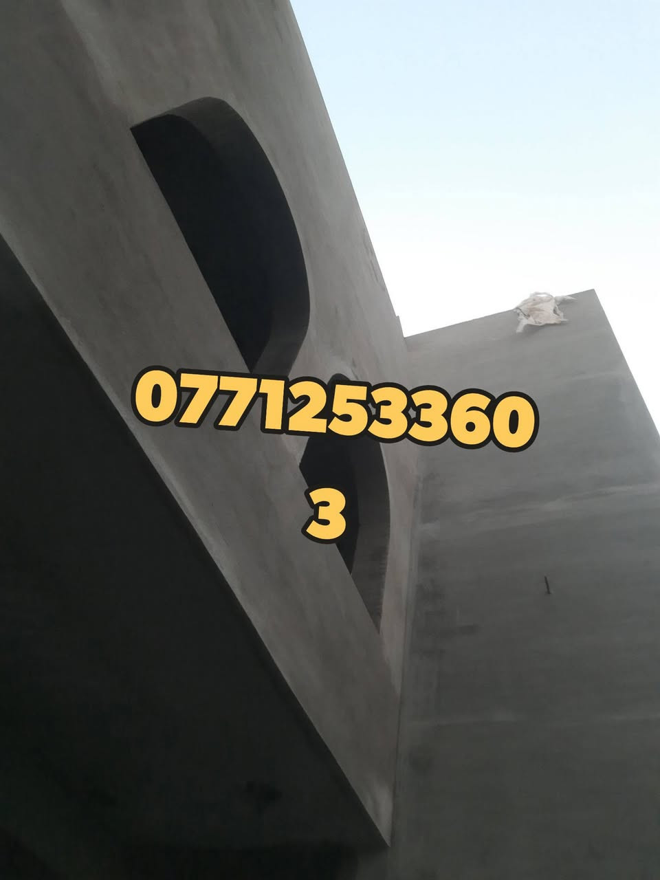 خلفه لبخ مصري مقيم في بغداد شغل سقل ناعم وفوم وطلس شغلنا درجه اولى ***********
