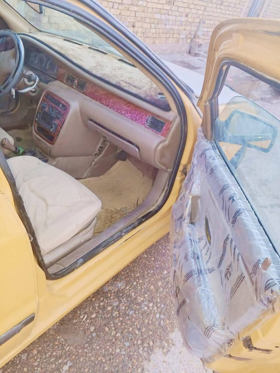سلام عليكم سياره  سمند البيع موديل 13سياره جاهزه مصفره هيه وغرامات رقم ميسان شوكت ما تريد تحول سنويه ل29 بيه منضومه غاز بس تنشد  حداديه كله جديده سعر 25وبيه مجال المكان ميسان المجر الكبير الستفسار ***********
