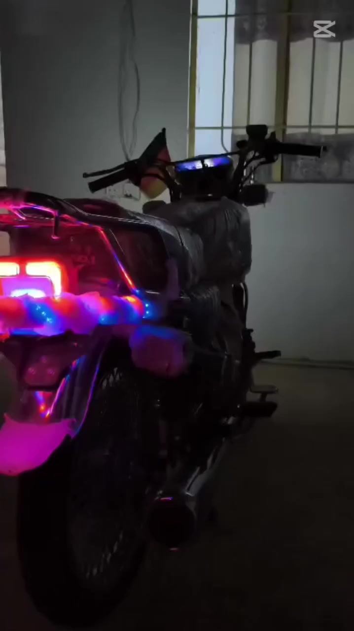 دراجه شمالي لبيع تفاصيل خاص المو شراي ويراسل عل سعر لفشله👍🖤


**إذا كنت صاحب هذا الإعلان وتريد حذفه لأي سبب، رجاءا أرسل رسالة إلى الدعم الفني**