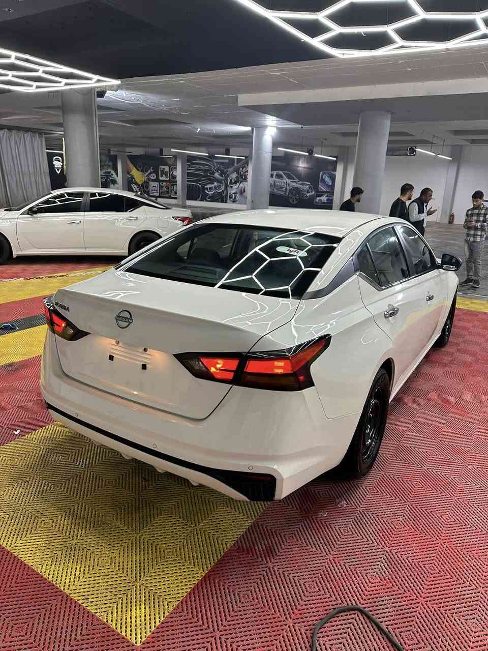 بدون دواخل بدون ارباگ 🔥
.
Altima S 2024 
.
ماشیە ٥٠ مایل
.
سیارە حادث خفیف بنید و جاملغ صبغ باب کلیر امریکا ،رقم شاصی:
1N4BL4BVXRN361967
.
سعر السيارة ١٤٩ ورقة 
.
***********
