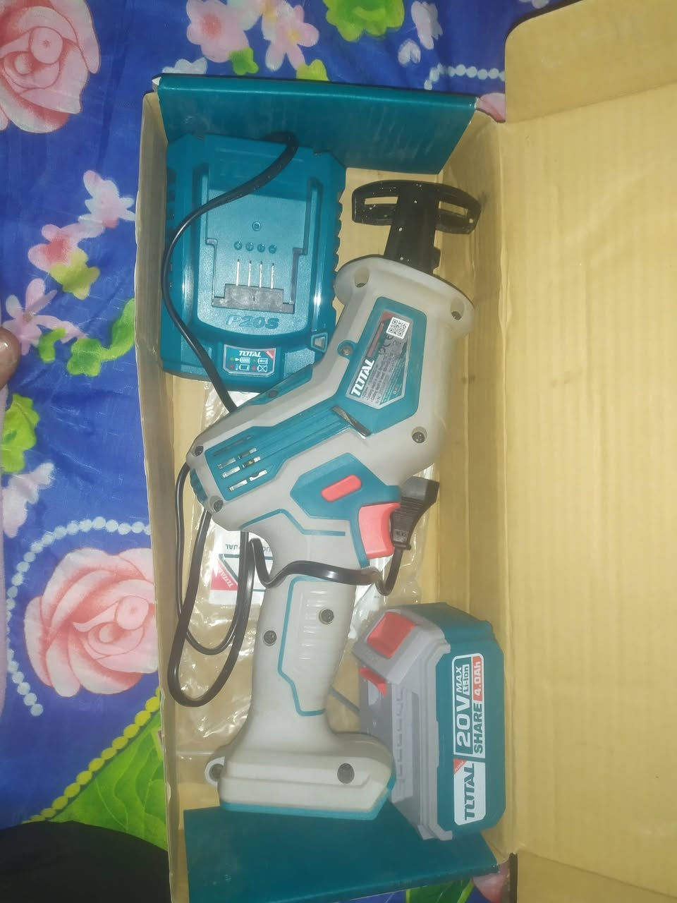 السلام عليكم منشار ترددي شحن اصلي من ماركة توتال العالمية بطاريه 4امبير20فولت ليثيوم 10خلايا مع شاحن سريع جديد غير مستعمل سعر 100بي مجال للطيبين علق ب( تم) اني اراسلك


**إذا كنت صاحب هذا الإعلان وتريد حذفه لأي سبب، رجاءا أرسل رسالة إلى الدعم الفني**