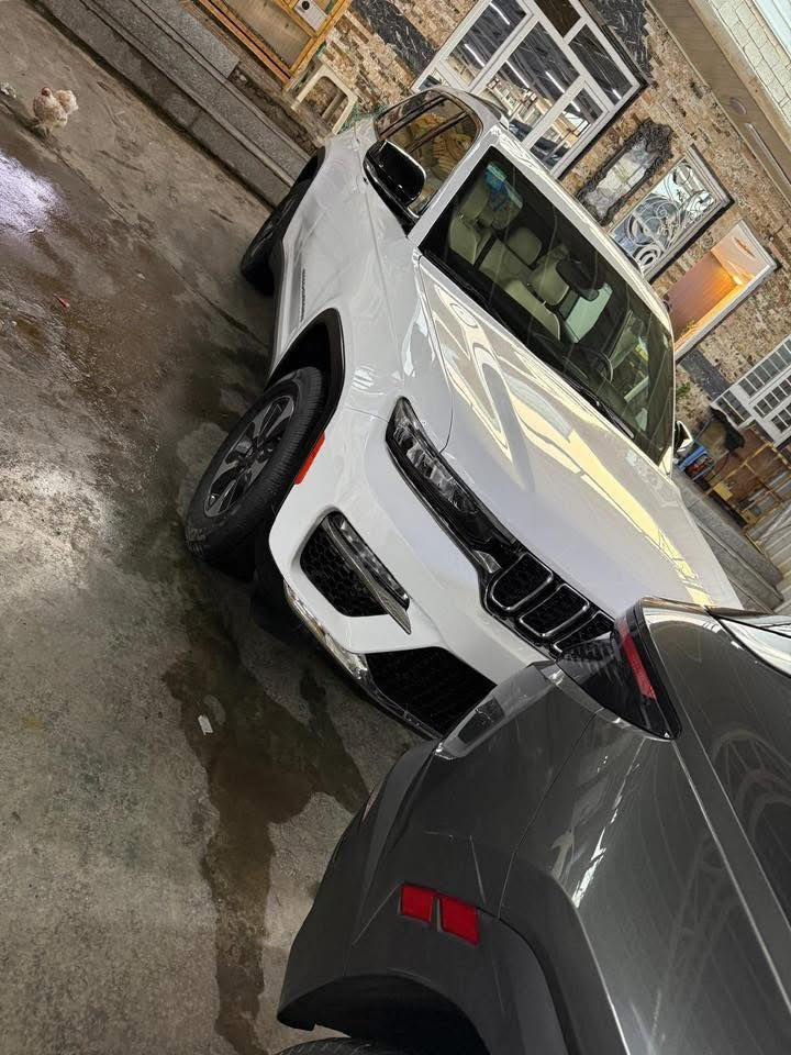 2024
4xe
بيهه رصعه بالكصه اثر التحميل 
تبديل جاملغ  ودعاميه صبغ باب الصدر 
ماشيه 22الف مايل 
 لمتد السياره داخل عسلي بدون ايرباك 

سعرهه 31000$
***********
واتس اب
