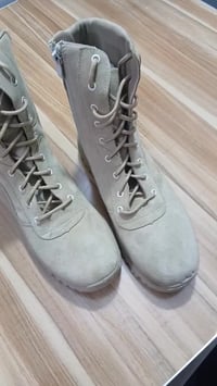 بسطال • قياس ٤٤ • طبي