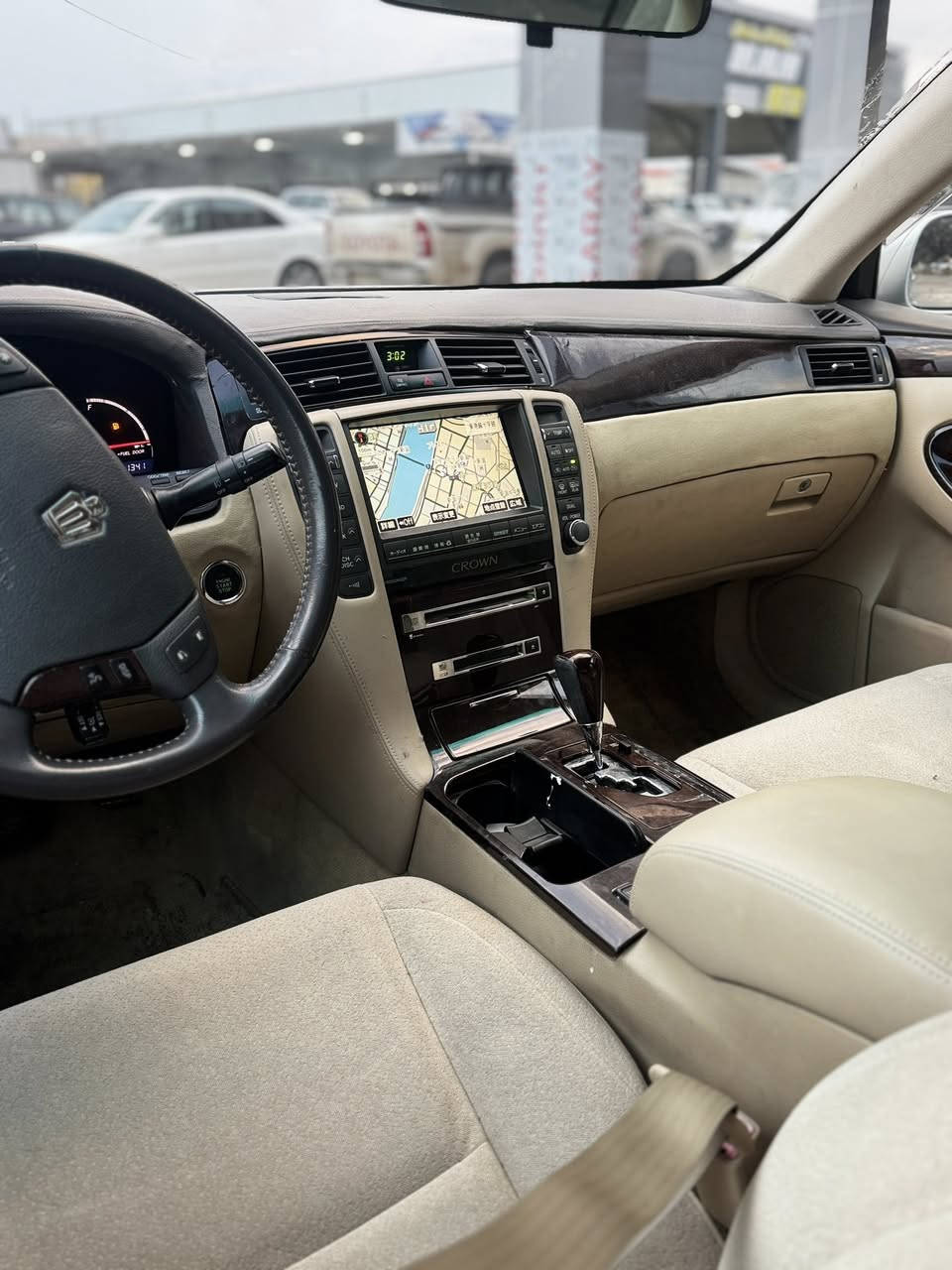 سەرەتا بەناوی خوای گەورە 
شاهینە ٢٠٠٧ 
براوە 
ساج مەلەکی 
گەورە بە بچووک ئاڵتونی بازار
٣ دوووگمەی ناوزەرد 
بەشەرتی دەعم و لیدراو و
گێر و مەکینە بە شەرت 
سەقف و حیزام بە شەرتی بۆیاخ 
شوین سلیمانی 
*********** 
سعری ٤٥ گەڵا کۆتای 
گۆرینەوە ناکەم
