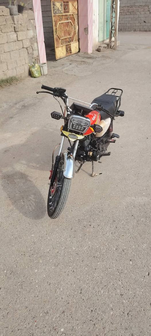 سلام عليكم دراجة سيفان سولنك 24نضافه مال 25البيع السعر خاص مكانيديالىالخالصسعديهالشط شراي تصل ***********ودلل
