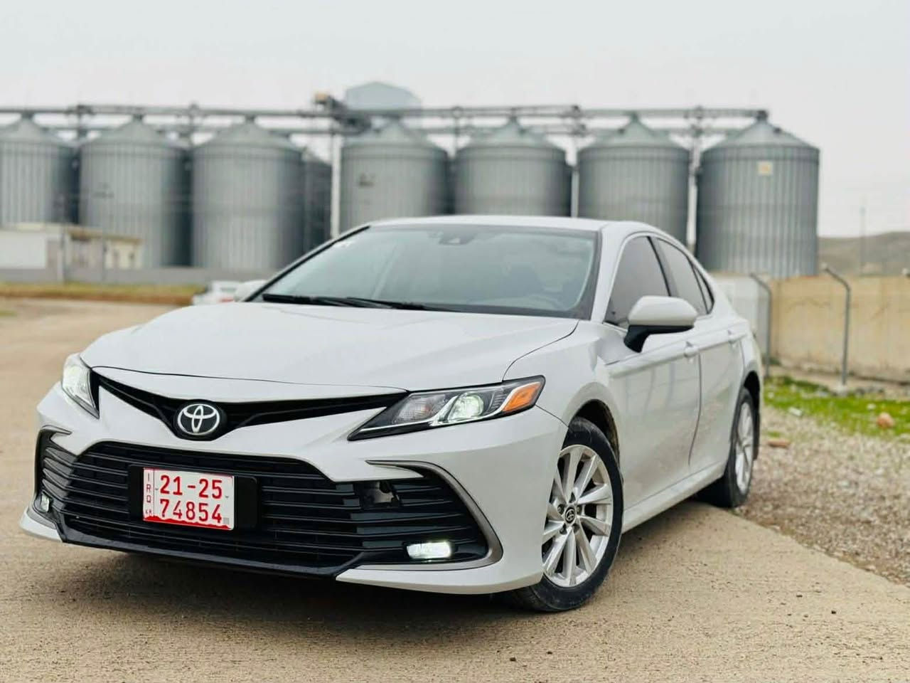 Toyota Camry LE 2024
کامـری LE ئەمریکی 
ڕەنگ : off white 
ماوەی ڕۆشتن : 13,000 Mil
جۆری بزوێنەر : 2.5L  
ئەیرباگی دەشبول نەتەقیوە
 تەنها شان و سوکان تەقیوە بیلاد بۆی دانراوەتەوە سیستەمکراوە  
سەیارەکە شخال و ڕادارە
سەیارەکە کاتیە سێ مانگی لەگەڵە   سعر  ٢١٥معامله  ژماره*********** كالار, السليمانية
