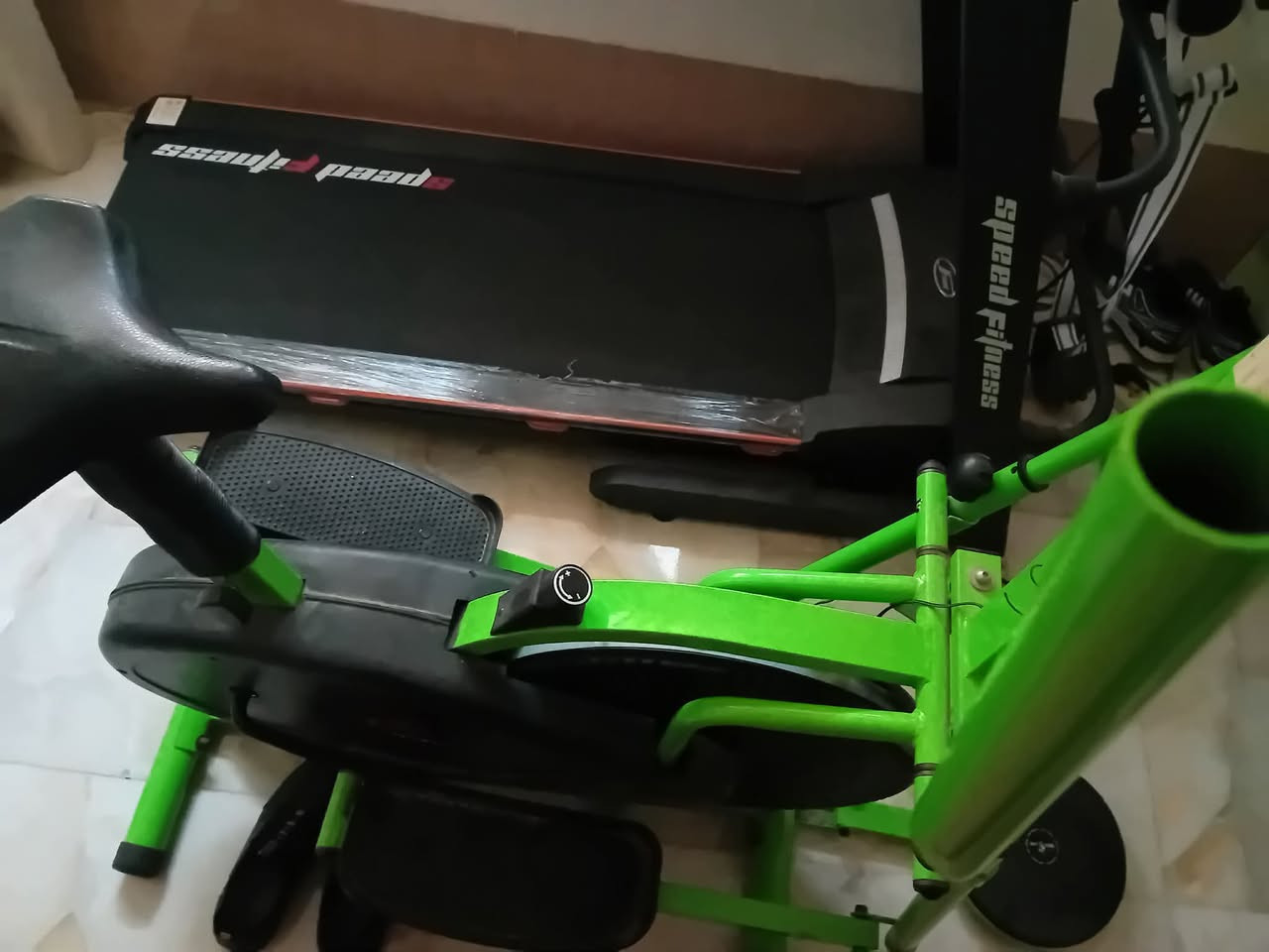 بايسكل  + جهاز جري سعر الواحد 100 وبي مجال العنوان حي العامل كربلاء


**إذا كنت صاحب هذا الإعلان وتريد حذفه لأي سبب، رجاءا أرسل رسالة إلى الدعم الفني**