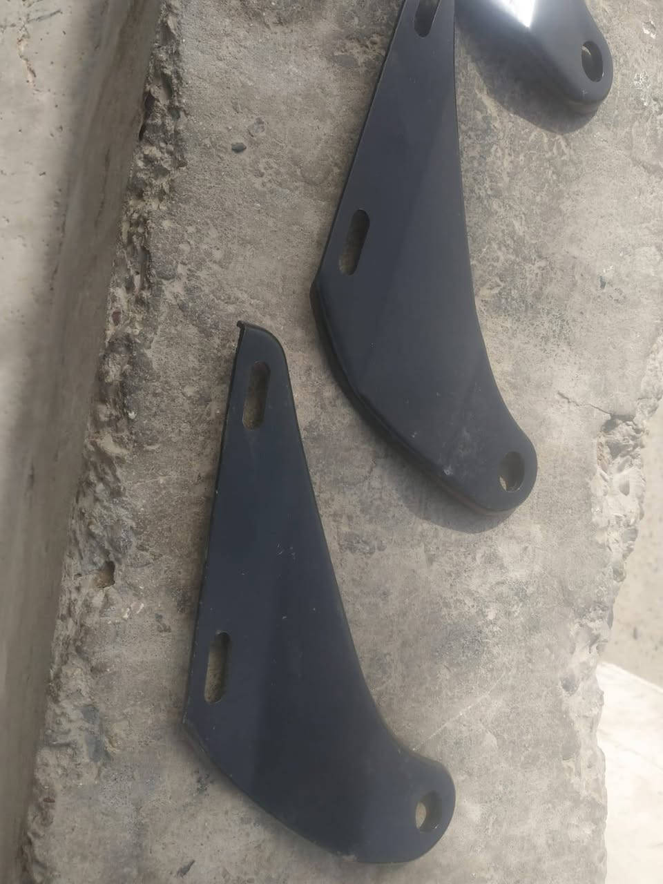 شيال صالنصه اربع كير وخمسه كير حديث عدد ١٠٠ قطعه جديد وشيال محرك 4كير وخمسه كير جديد عدد 50 قطعه سعر القطعه 5 آلاف وتبيع ساعه وحده المكان حله باب المشهد مكلف بالنشر للاتصال ***********
