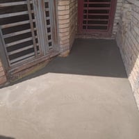 عمال • فرش • تنظيف منازل