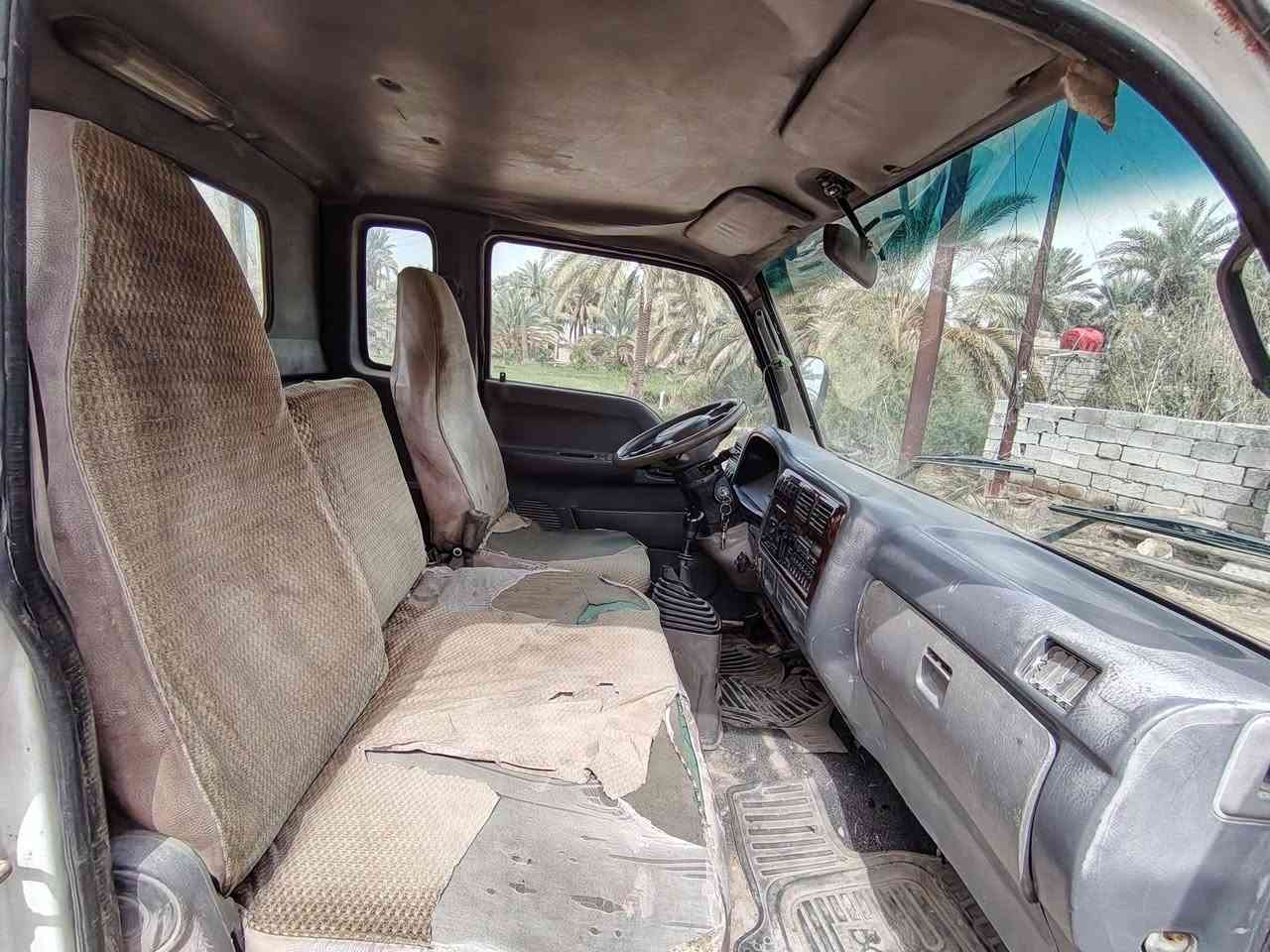 كيا فونتيرا للبيع مديل ٩٧ قادسيه بسمي مكفوله من كلشي عدا الخياسات السعر ٤٨ وبيها مجال مكان السياره كوفه سيطرت معمل الببسي للاستفسار ***********
