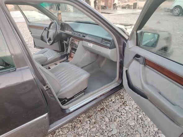 مارسيدس موديل ٩٢ بلادي رقم أربيل بسمي تحويل وكاله سنويه صاقطه صدر تأيرات جديده سياره بدون ضربه سقف اسلايت  لايت زينون داخل رصاصي تبريد ثلاج غرف نضيفه اريل كهربائي كشنات كهربائي جامات كهربائي مكان كلار كفري السعر ٥٣ بي مجال *********** كيفري
