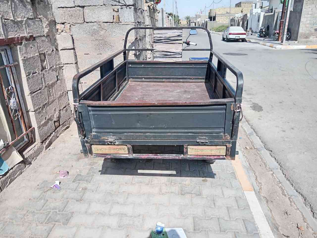 ستوته للبيع موديل 16 اوراق اصوليه واصدقاء الحي 1,250 وبيها مجال ***********
