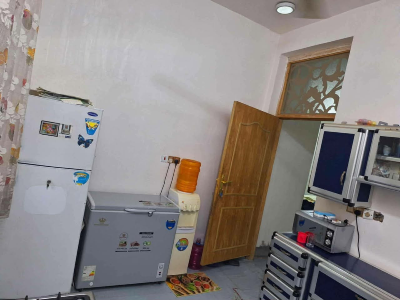 بيت طابو زراعي المساحه ٢٥٠ سند ٢٥   عرض الشارع ١٠   كامل من الخدمات ابي كهرباء ومجاري نقص بي الصاله والمطبخ  طابوك درجه اول رفت ٦٠ ب ٥٠ صب مركزي بناء ٢٠٢٢ بكرلي قرب جامع سلمان لمحمدي قطع بيت برتو 
السعر خاص 
لاستفسار ***********
