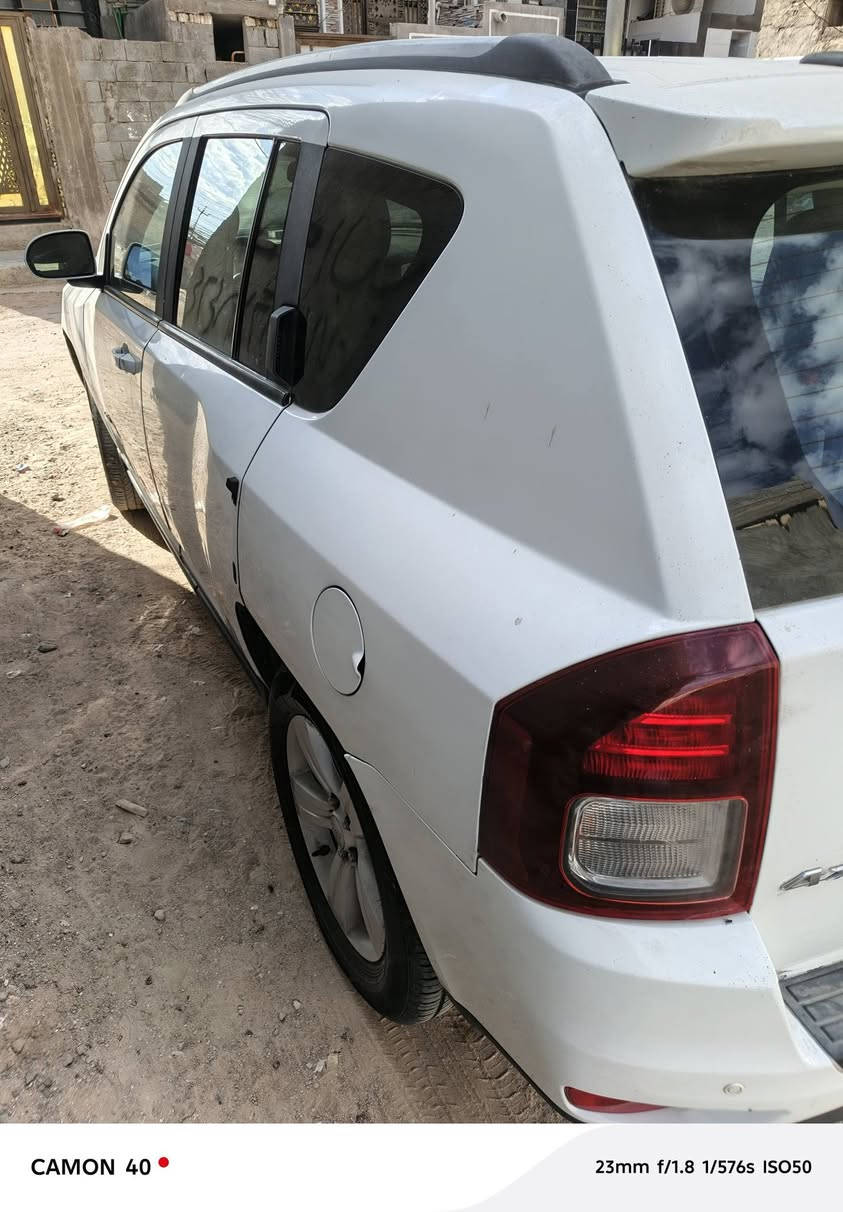 سيارة جيب كومباص امريكي موديل 2016ماشية 100الف،  مكان السيارة كربلاء، باسم رجال من البصرة،  والشراي اليريد يعرف اي تفاصيل يتصل هذا رقمي ***********
