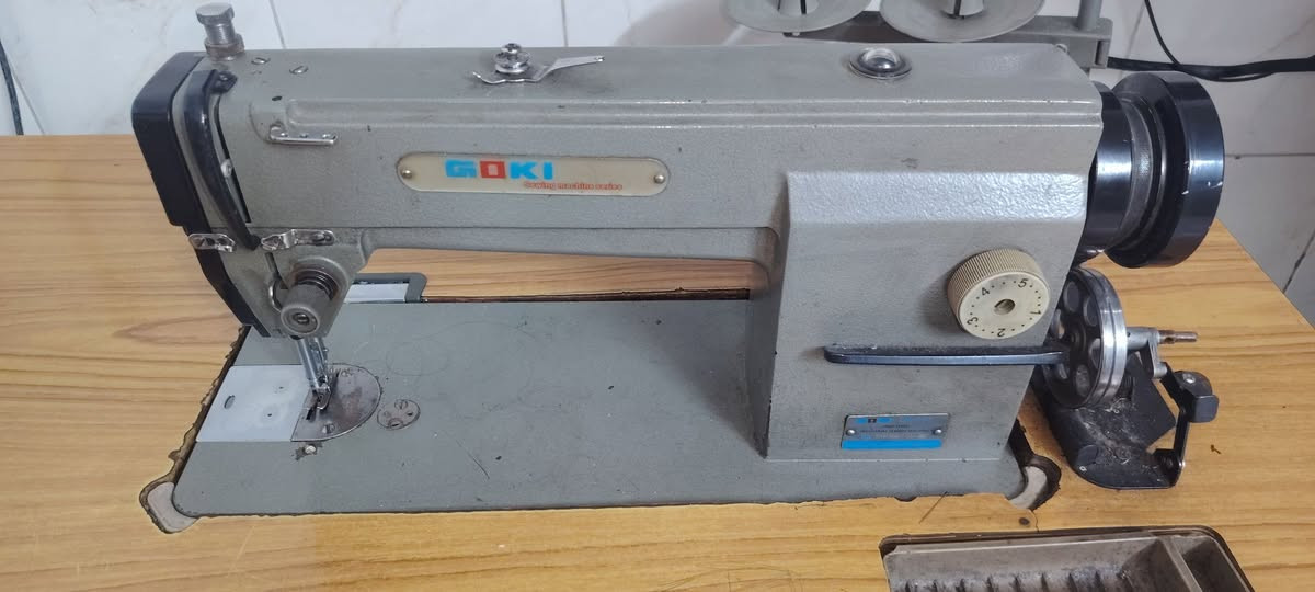 السلام عليكم مكينه جوكي للبيع السعر ٢٠٠ الف وبيها مجال
واتساب ***********
