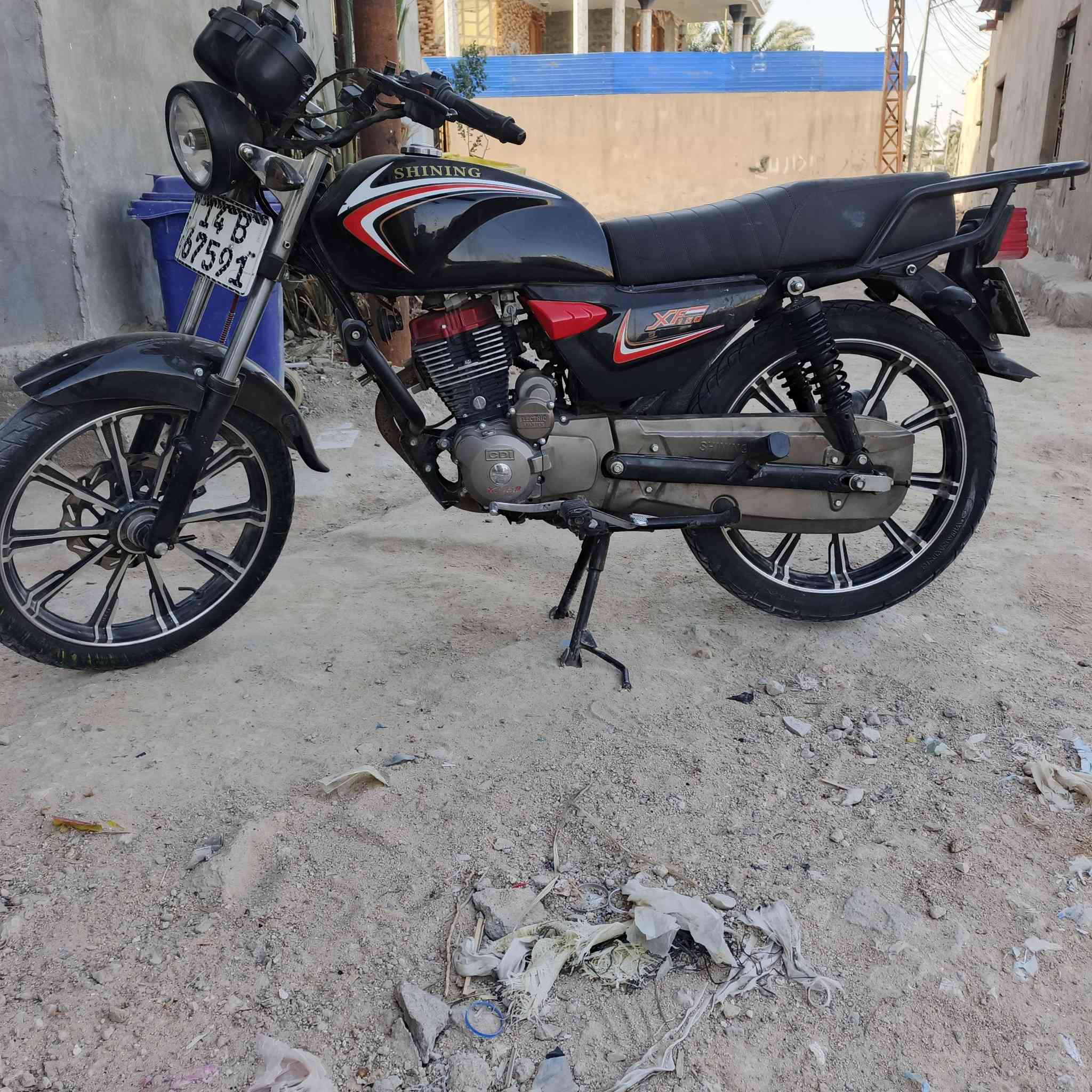 سلام عليكم متاح دراجه شننك مديل 23 سنويه 30سعر1800مكاني بصره كرمت علي ***********
