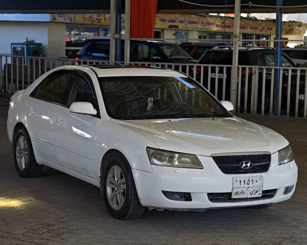 سلام عليكم
سوناتا 2007 امريكي
بيها صبغات تقريبا 4 قطع 
القمارة بيها تكشير ومغلفه
فول 1/1 فتحة 6 سلندر 
رقم دهوك الماني باسم شخص 
تحويل ووكالة مضمون 
تبريد شغال حدادية 90% 
غرفه جديدة تخم تاير نضيف 

السعر 88 وبيها مجال بسيط

مكاني نجف ***********
