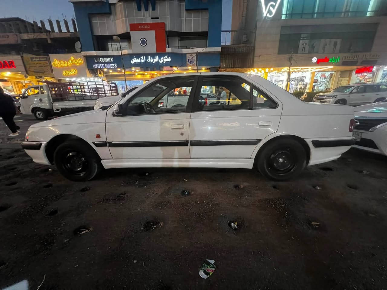 السلام عليكم
بيجو بارص موديل 2018 

السيارة باسمي

تبريد ثلج 

كير مكينة خير من الله 

بيها 3 قطع مبدلة بنيد والجاملغات ثنينهن 

بس الضربة مالتها بجاملغ واحد بس عكس السايق

والباقيات مبدلات للجمالية بس بدون ضربة 

سعرها 54 ورقة 

وبيعا مجال بسيط للطيبين

مكاني بغداد العبيدي 

للتواصل ***********

متوفر واتساب 

غير متواجد على الفيس
