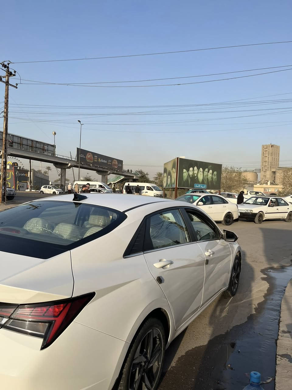 سلام عليكم
النترا موديل 2023 خليجي مكفوله من الضربه والصبغ ماشيه ٢٤ رقم أربيل 
فول مواصفات 
١- بصمه ٢- فتحه ٣- تشغيل عن بعد ٤- مري شفط وأشاره ٥- تحكم جهتين ٦- شاشه عطلات ٧- ليد صباحي ٨- حساسات اماميه وخلفيه ٩- ويل كب ١٠- شاشه وكاميرا بلاديه ١١- ارضيه جلد ١٢- تبريد قطعتين 
محرك 1600 دوش 
مكاني بغداد السيديه 
***********
