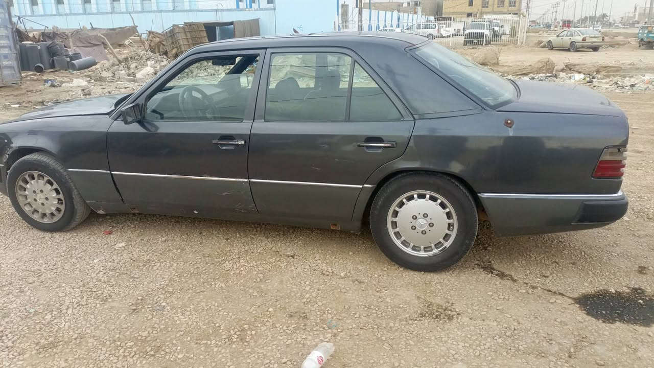 السلام عليكم مارسيدس دب مديل 86مكينه بطه قواعدمصلحات سياره جاهز اوحلوه ماكنه بابل القاسم ‏‪***********‬‏مكلف بل نشر اتصل على راعيه
