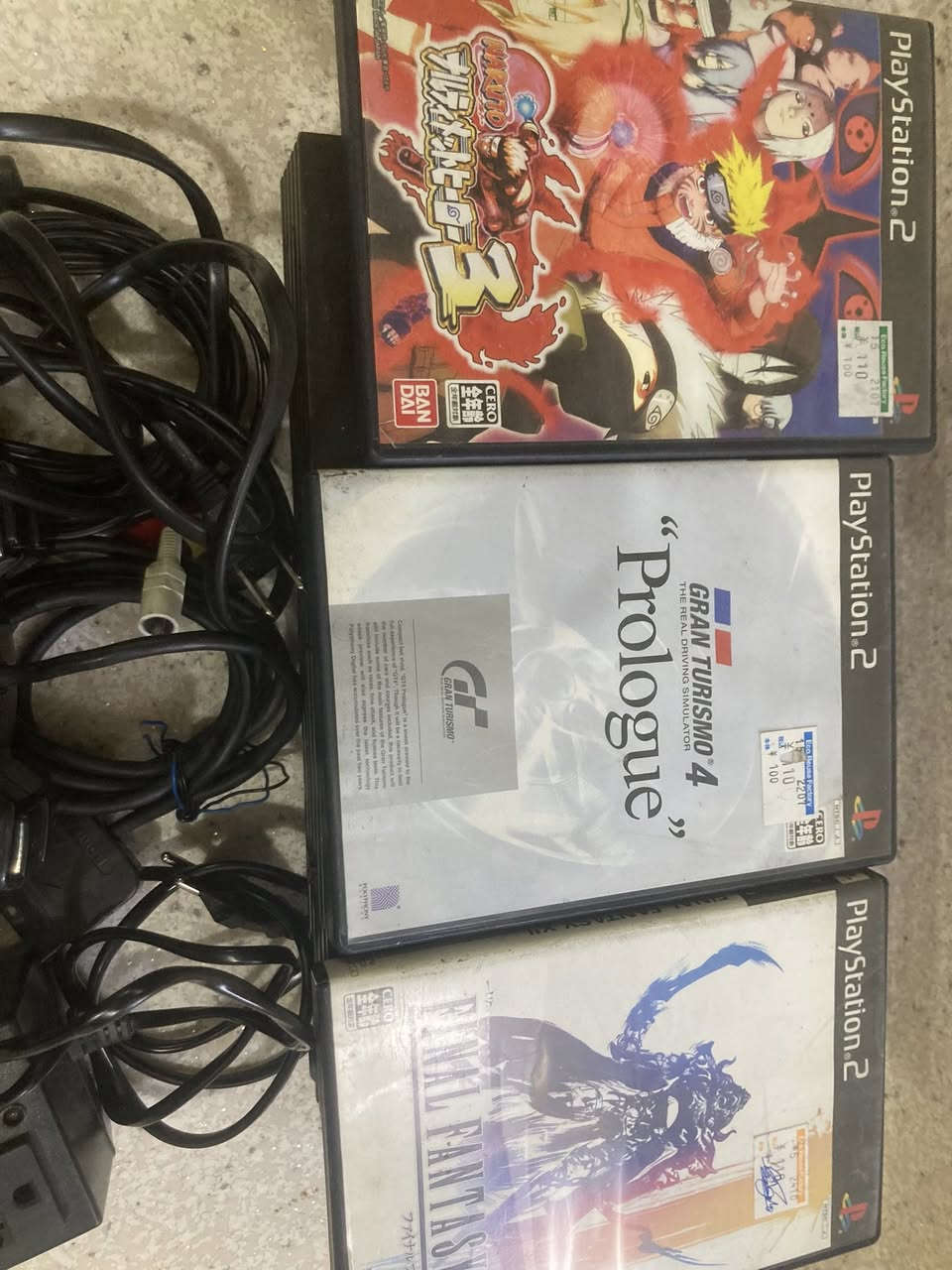 Ps2 
ريجن ياباني 
يده تيربو hori
محوله كهرباء 110-220
يشغل فقط اقراص اصليه 
عدسه سحب قوي 
العاب اصليه عدد 15
للحجز خاص او واتساب ***********
يوجد توصيل
