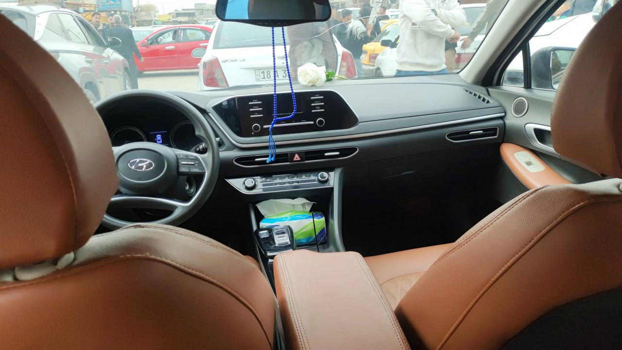 سوناتا خليحي 2020 مصرفيه مال اقصاد بال2027 تصير حره كامله تسديد بدون نقص السياره كفاله عامه بيها فقط بارد بالچاملغ الخلفي مكينه 200 دوش السعر 160 وبيها مجال رقمي ***********
