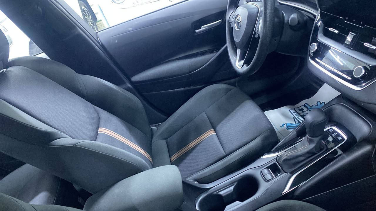 السلام عليكم للبيع Toyota Corolla 2025 Hybrid شكل الامريكي 
مكفوله كفاله عامه 
ماشيه 2000km فقط 
السعر 23مليون د.ع
للاتصال ***********
المكان بغداد
