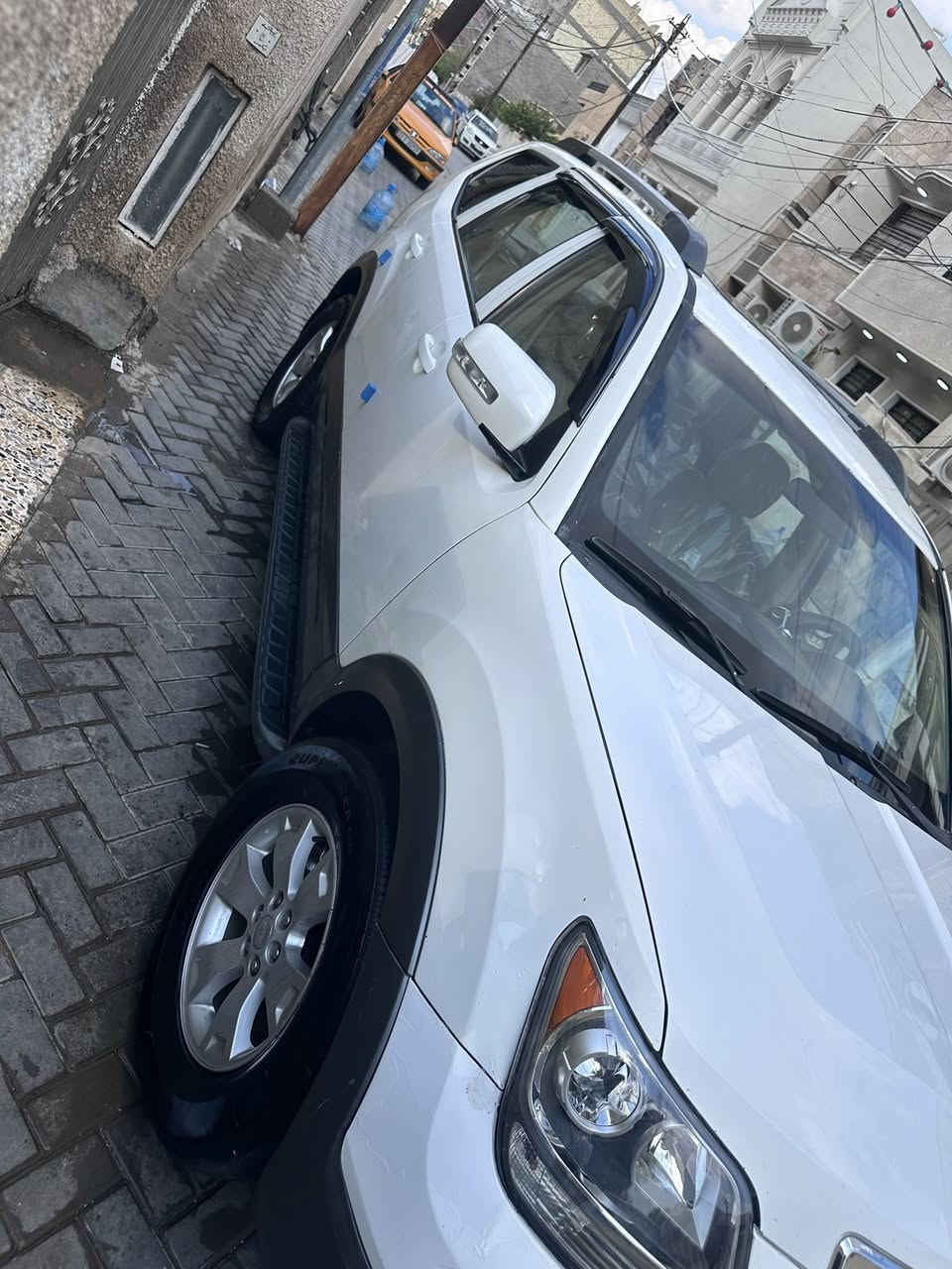 السلام عليكم 🫡
***********
كيا موهافي(2011)
خليجي (7)راكب 
السعر  (110)
(3)قطع تبريد وتدفئه خير من الله 
مكينه وكير مكفولات 
صدر امامي خلفي جديد 
تخم تاير جديد 
كهربائيات كلها على البلاد 
شاشه كامرات سلايت روف
اشاير بلمري منظومت زنون 
ادامه كامله مسويلها 
اخون السياره مصبوغه عام 
اثر شخوط ظربات بسيطه
اليدور مكفول معروف خواتها بيش 
المكان الغدير شارع التوت 
اسف على الاطاله
