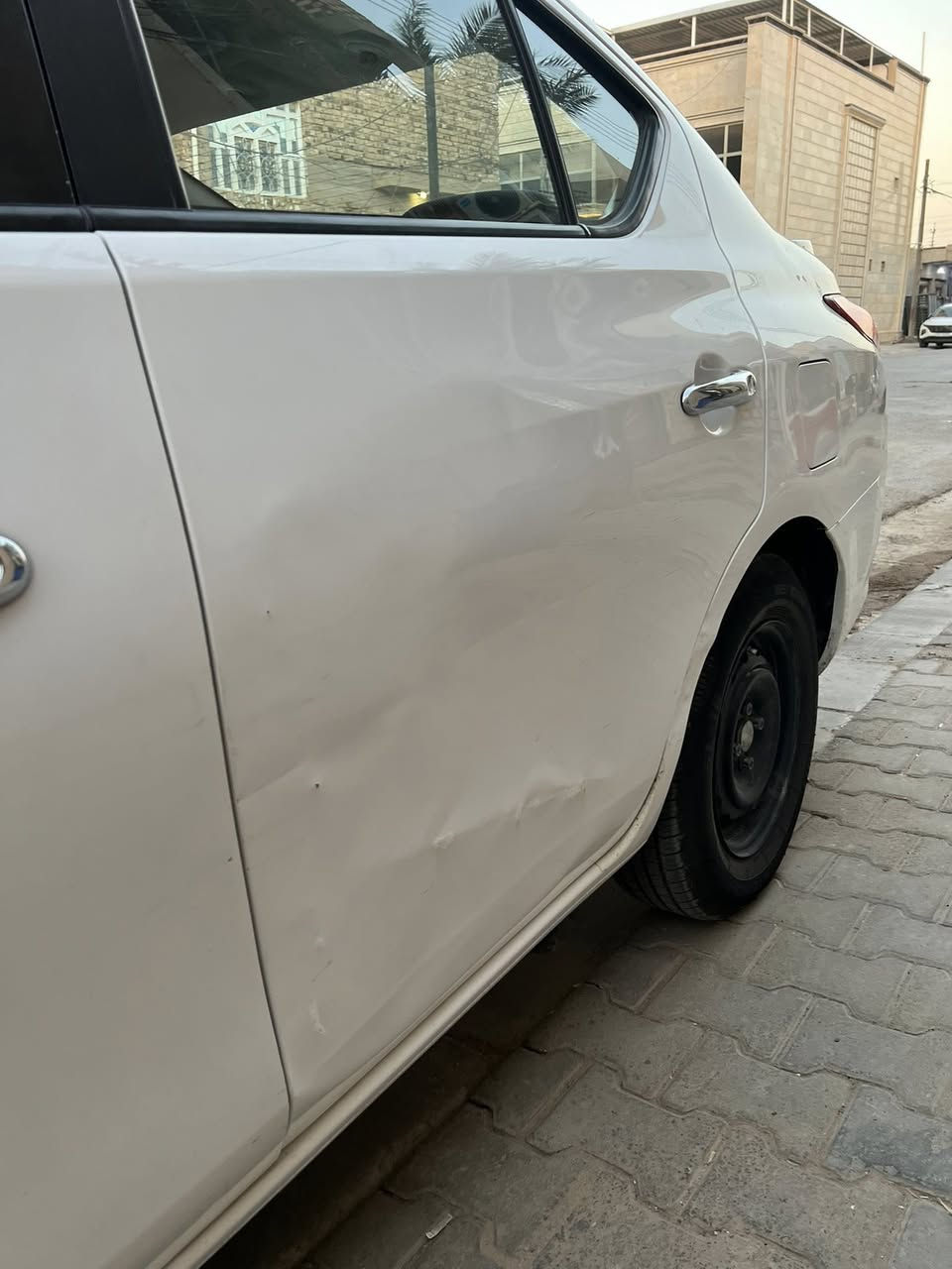 نيسان صني هنديه موديل 2020 مكفوله بيها فقط مكانين بارد مكينه وكير وحداديه جاهزه تخم تاير جديد تبريد ثلج رقم اربيل باسم شركة تريد مداور او وكاله السعر٩٥وبيها مجال مكاني نجف حي المكرمه رقمي ***********
