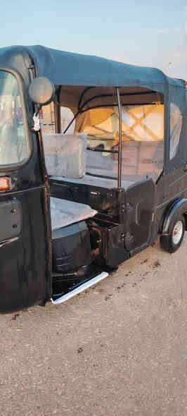 سلام عليكم شباب تكتك 21 وكيله شاكر تكتك بيه شبر صبغ بلغد والباقي كفاله كشره ومكينه تكتك جاهزه تخم تاير جبلي دوشمه فراشات تكتك جديده السعر 7100 وبيه مجال عنواني الكحلاء ***********
